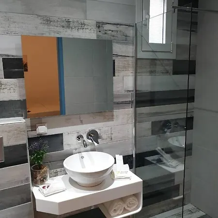 V-suites 2 Apartman Potósz