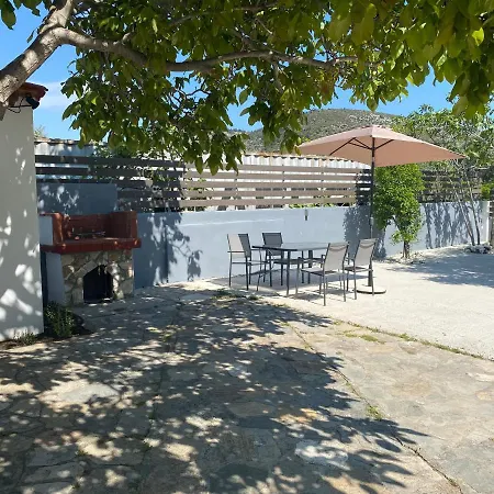 V-suites 2 Apartman *